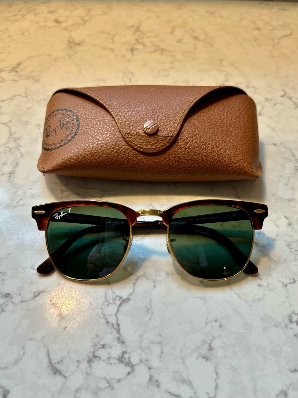 Women’s Ray-Ban Clubmaster Sunglasses